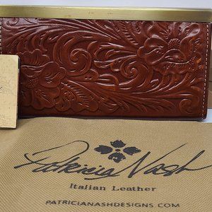 PATRICIA NASH Cauchy Tooled Leather Wallet